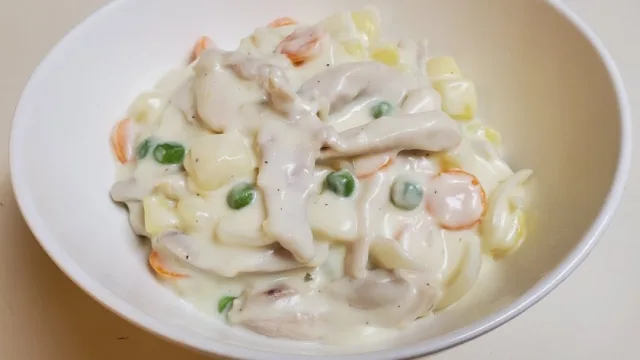  西餐教學︱KFC白汁雞皇飯 KFC Chicken a la King Rice