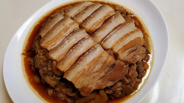  中餐教學︱梅菜扣肉 Steamed Pork Belly w/ Preserved Vegetable